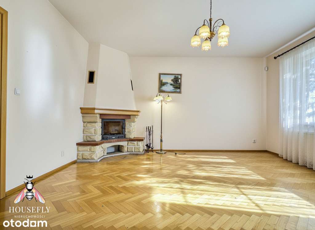 Segment z charakterem, 4 sypialnie, balkon, taras,-1