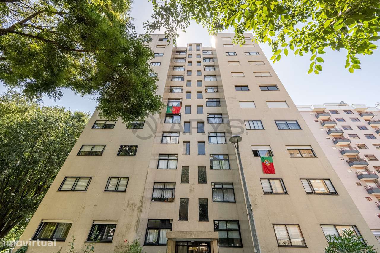 Apartamento T3 totalmente remodelado, com excelente exposição solar...-15