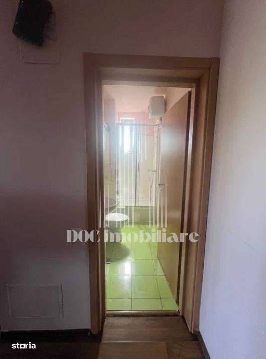 Vanzare GarsonieraIQuadra Place 2I10 minuteI0% Comision - Imagine principală: 4/8