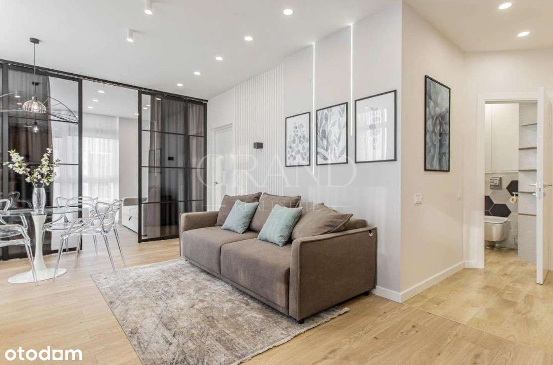 * Ekskluzywny apartament przy browarach warszawskich