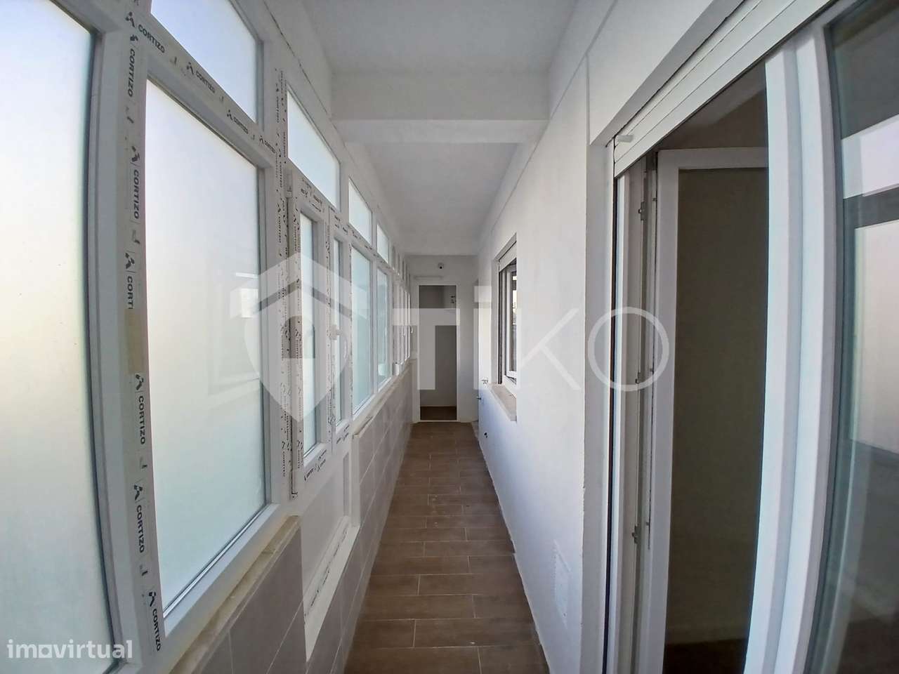 Invista no Seu Futuro: Apartamento T3 em  processo de renovação Total-12