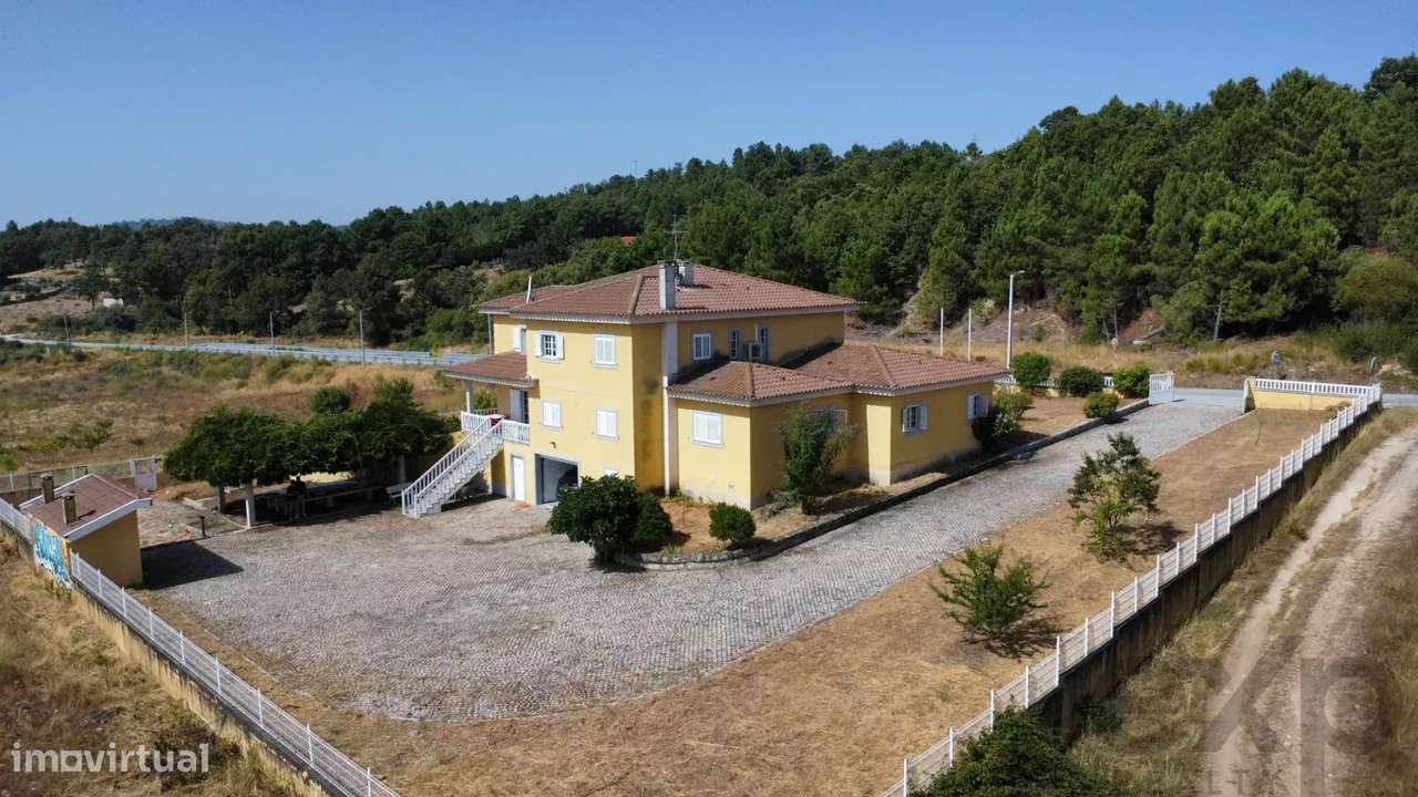 Casa Espaçosa em Valtorno: 6 Quartos Para a Sua Família! - Grande imagem: 5/28