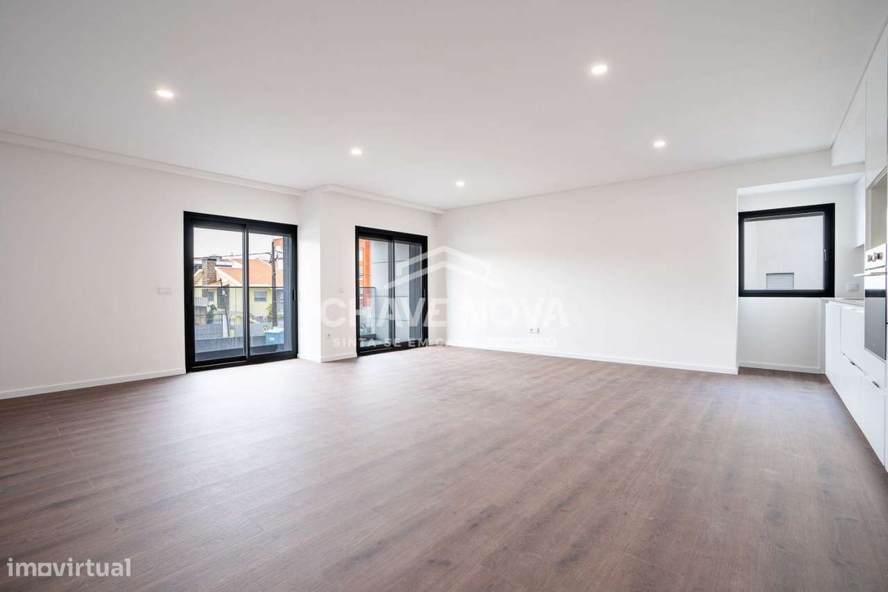 T2 Novo c/ Piscina e Lugar de Garagem em Canidelo - Grande imagem: 4/20