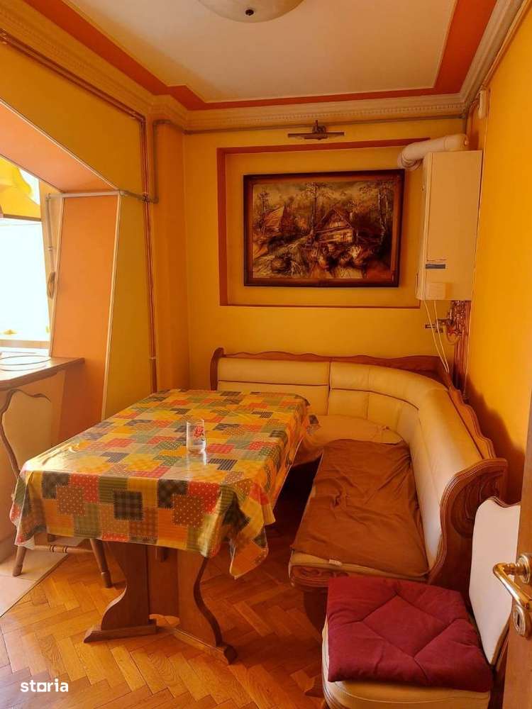 Apartament cu 3 camere decomandate in zona Timocului-Printu Turcesc - Imagine principală: 5/8