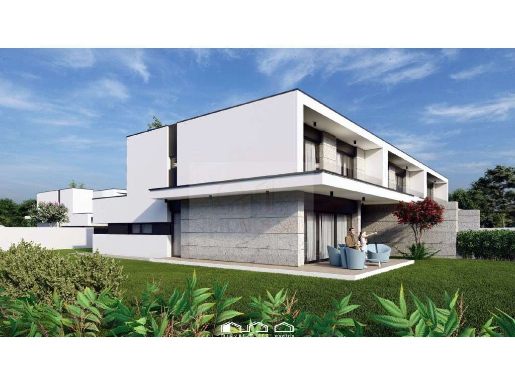 Moradia T3 com 3 Suites e Piscina - Conforto e Modernidade - Antas L4-11