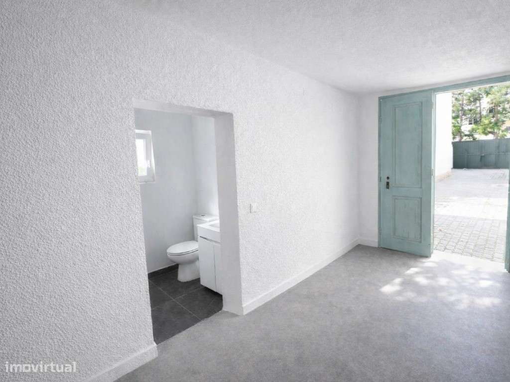 Moradia Isolada Totalmente Remodelada | Potencial para 7 Quartos | ...-36