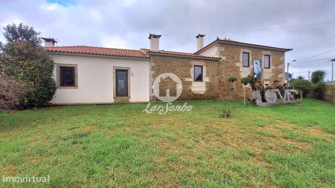 Moradia T4 individual c/ nova, com piscina interior em Balazar, Póv... - Grande imagem: 2/26