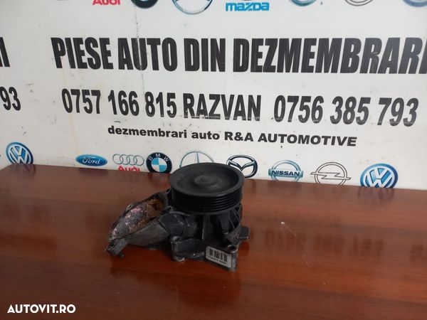 Pompa Apa Bmw E46 Cod 7790275 2.0 Diese  - Dezmembrari Arad - 1