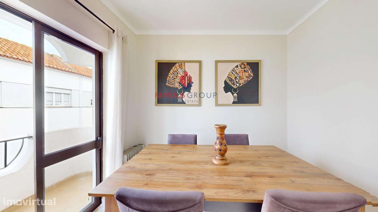 Apartamento T2 Duplex - Lagoa na Rua General Humberto Delgado-1