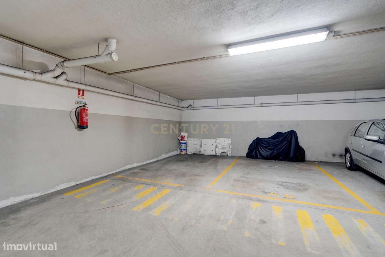 Apartamento T2+1 com Lugar de Garagem | Mozelos, Santa Maria da Feira-21