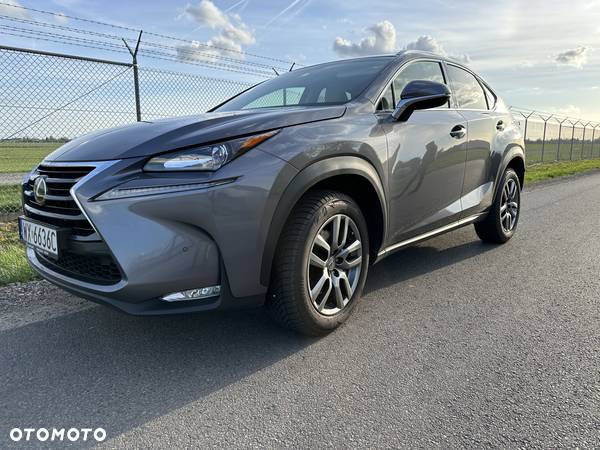 Lexus NX 200t Comfort AWD - 2