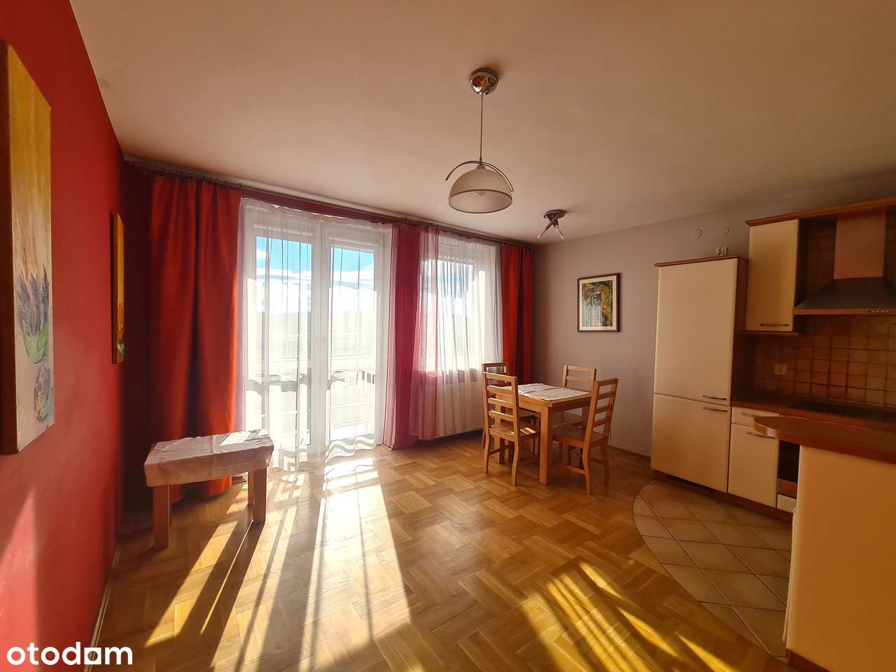 Bronowice - widokowe z balkonem i komórką lokatorską. Teren ogrodzony-7