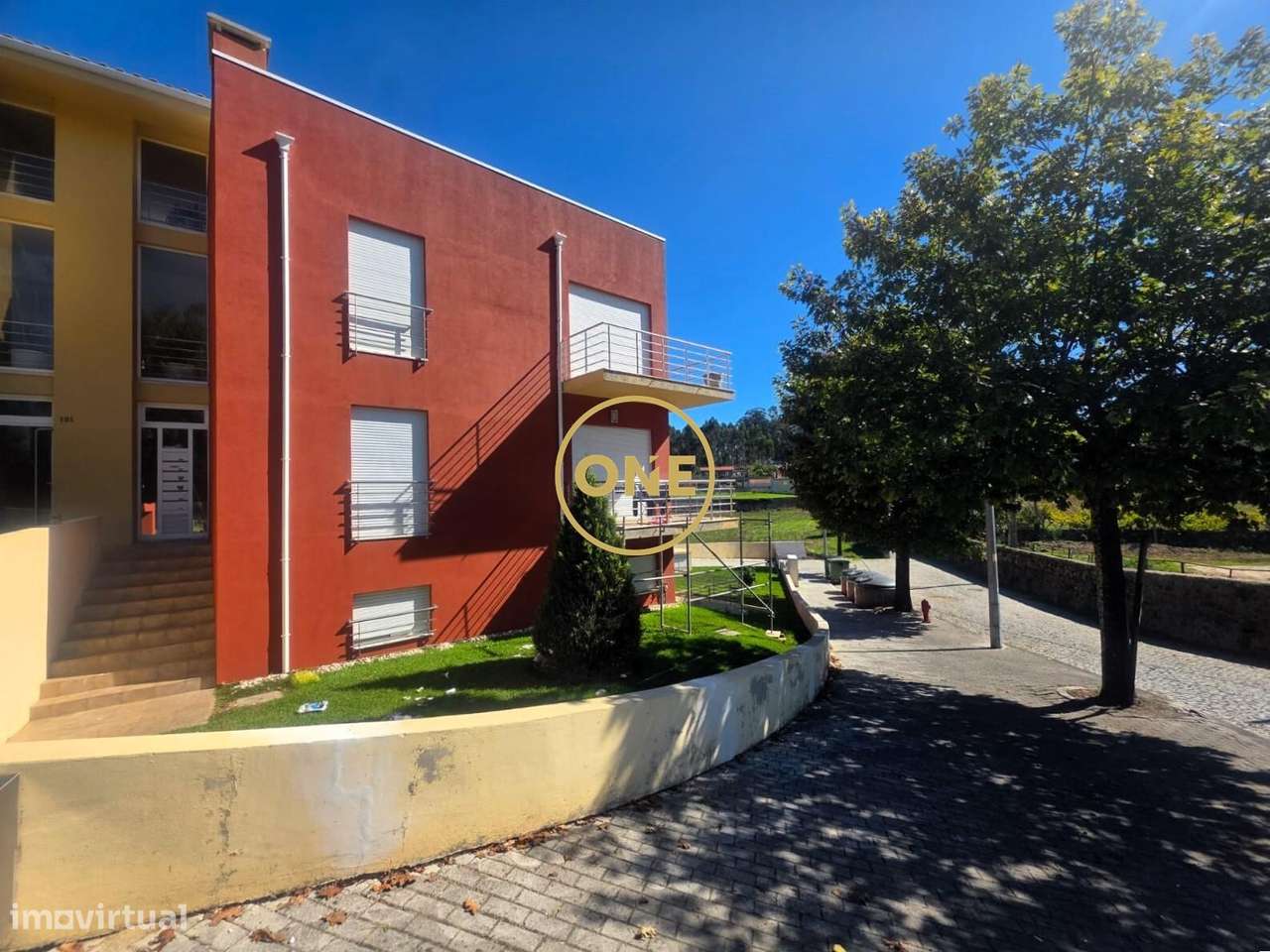 Apartamento T2 em Rio Mau - Grande imagem: 1/31