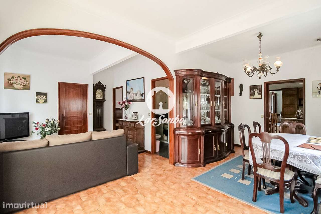 Moradia T11 com terreno para lazer e cultivo em Retorta, Vila do Co... - Grande imagem: 2/10