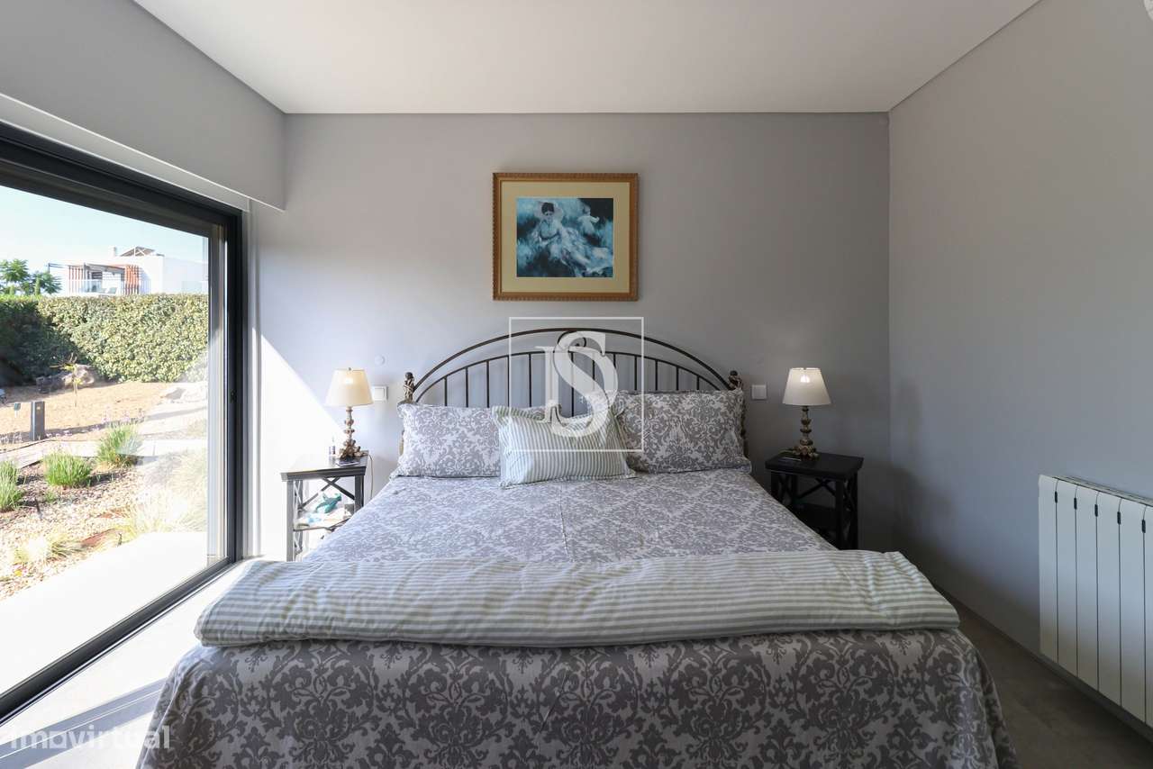 Fantástica moradia T3-28