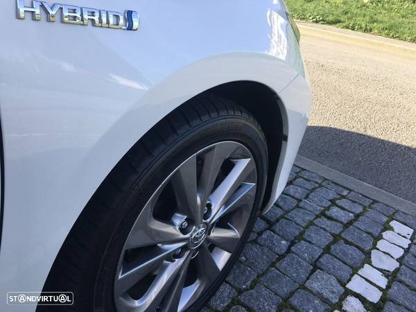 Toyota Auris Touring Sports 1.8 HSD Exclusive +Sky+Navi - 7