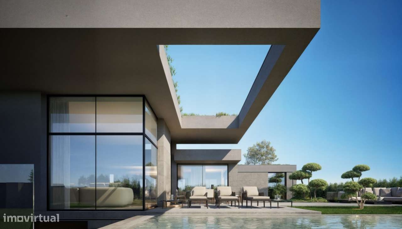 Moradia V4 com piscina e jardim à venda em Leça do Balio - Grande imagem: 4/17