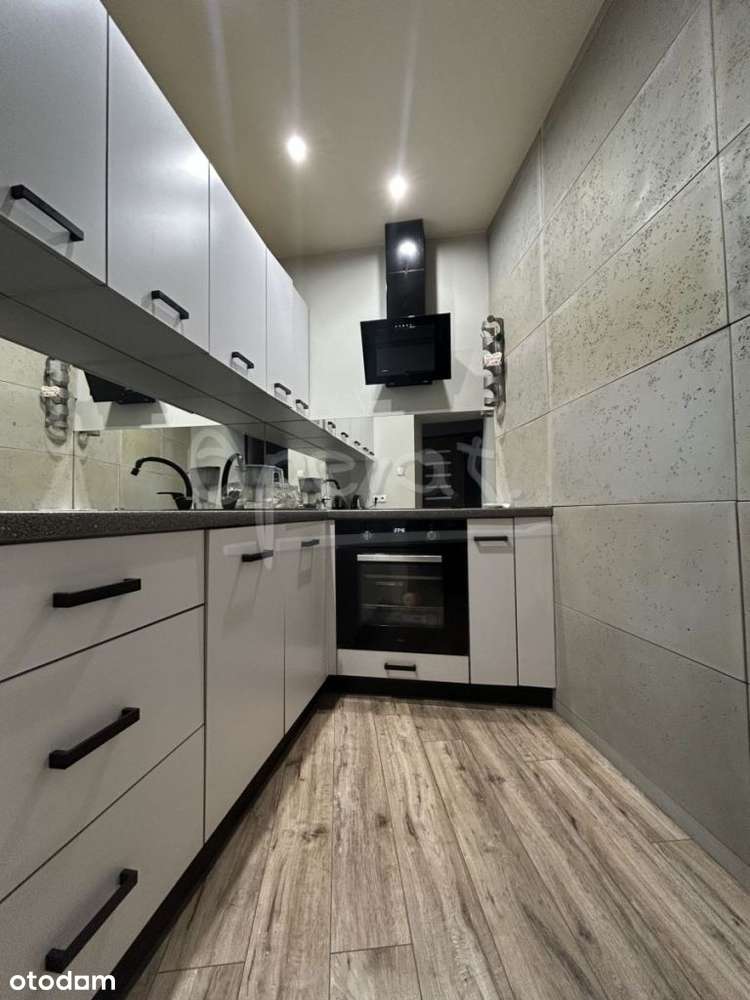 Mieszkanie w stylowej kamienicy w centrum-7