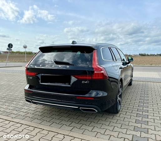 Volvo V60 D4 AWD Inscription - 4