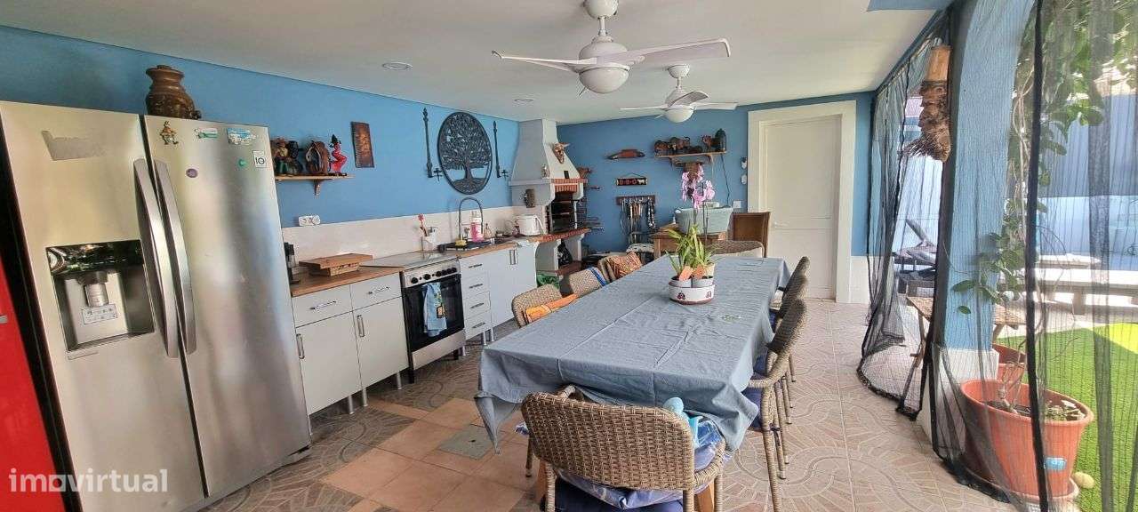 Moradia T5 com piscina, Brejos de Azeitão, Azeitão-39