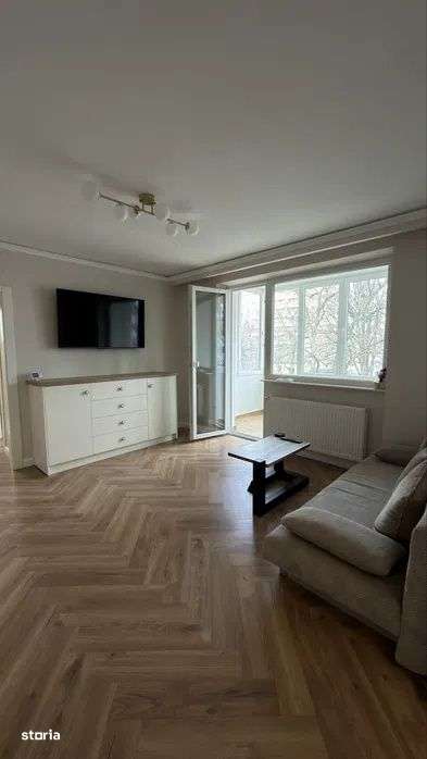 APARTAMENT 3 CAMERE, MOBILAT SI UTILAT, SUPER COPOU, RENOVAT 2025, TOT-0