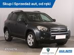 Toyota RAV4 - 2