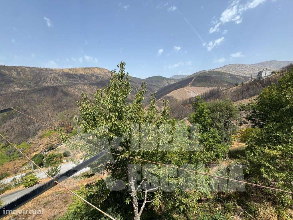 MORADIA A VENDA EM VILA NA SERRA DA ESTRELA-42