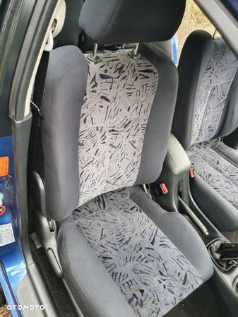 Panel nawiewu Mazda 323 2000r 1.5 benzyna - 14