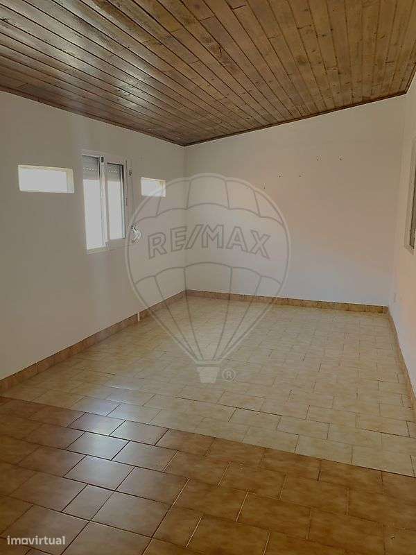 Moradia T3 para venda-4