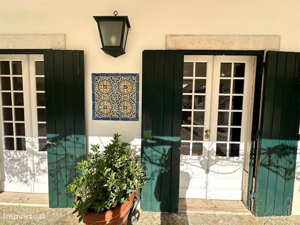 Moradia Tradicional, com 5 Quartos, inserida numa Quinta em Azeitão - Grande imagem: 4/60