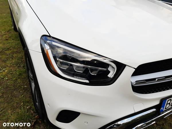 Mercedes-Benz GLC 300 4Matic 9G-TRONIC - 9