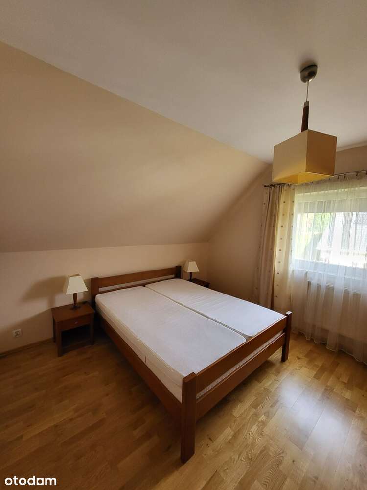 DOM DLA 1 lub 2 RODZIN 241 M2, WYSOKI STD SKÓRZEWO-11