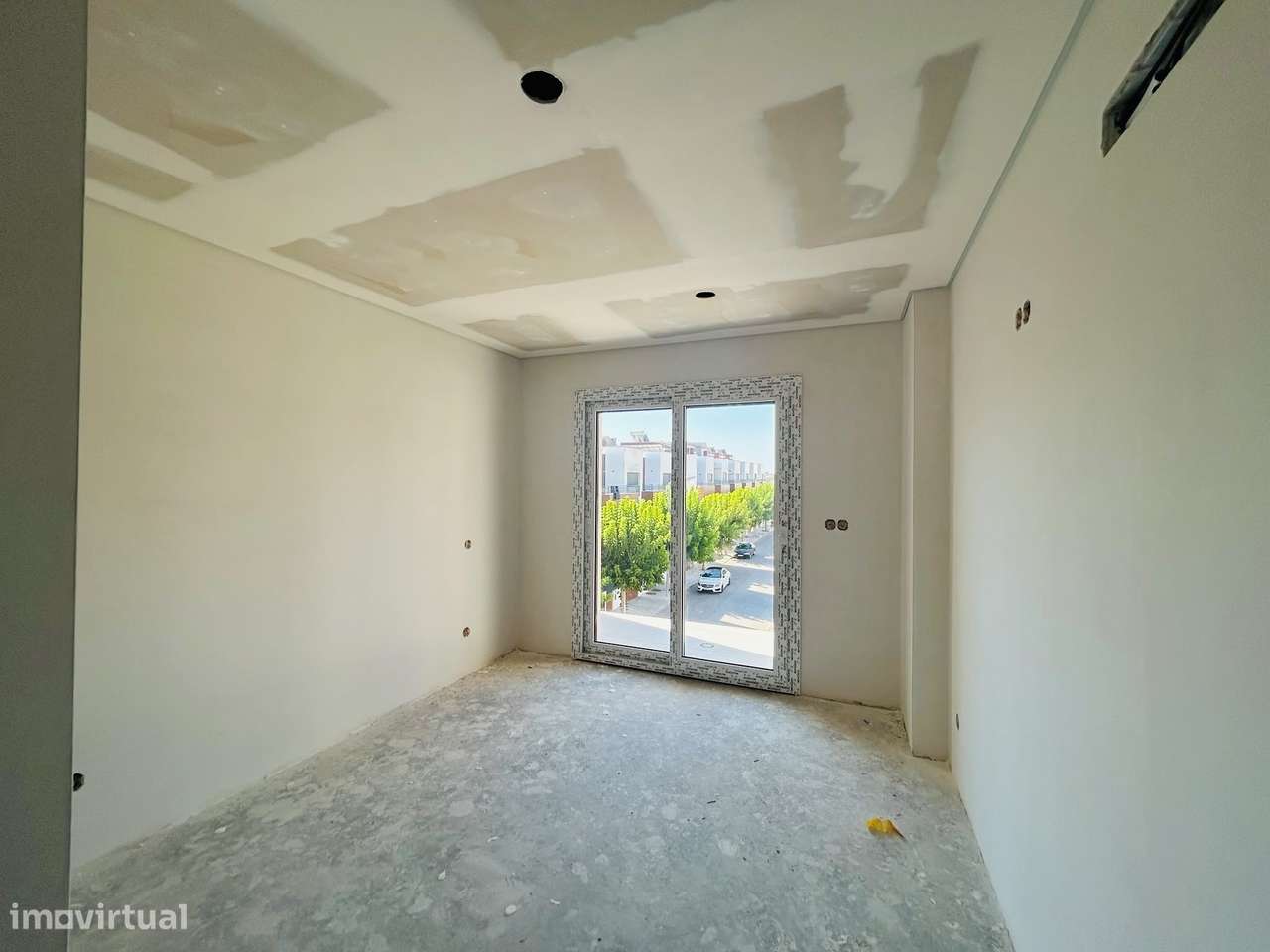 APARTAMENTO T3 PARA ENTREGA ATÉ DEZEMBRO DE 2026 C/BOX-10