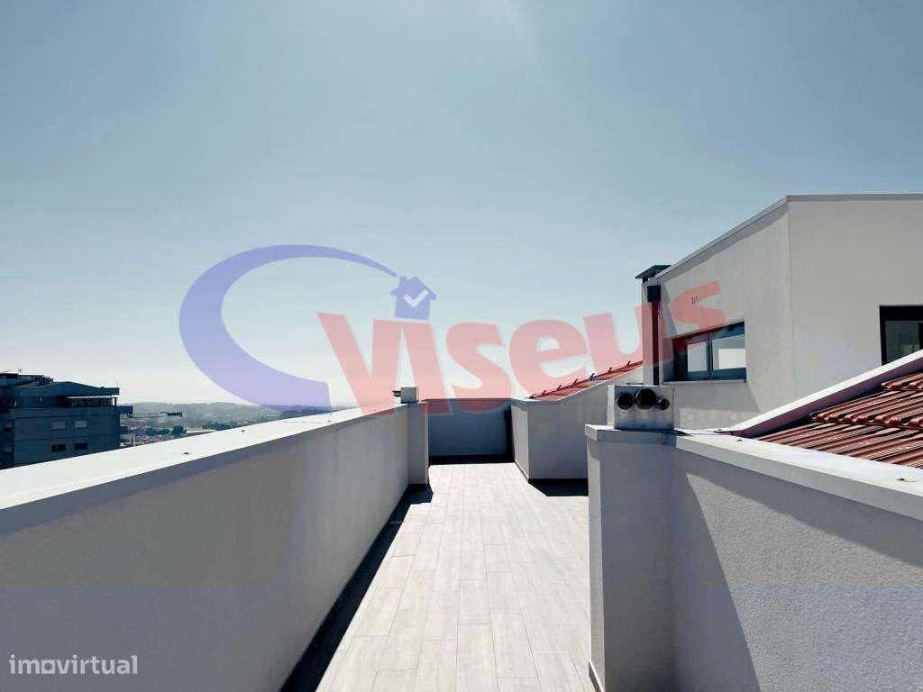 Apartamento T1 Penthouse com terraço.-1