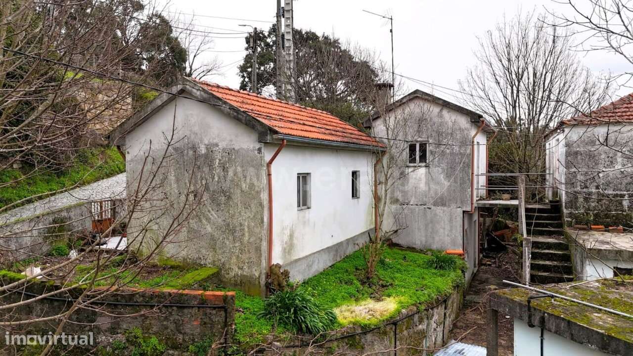 Moradia T4 / Baião, Gove-12