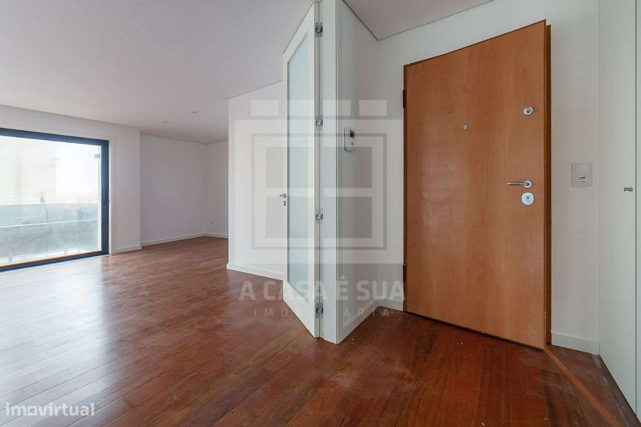 Fabuloso Apartamento T3 novo com terraço perto de Santo Ovídio, V.N. G - Grande imagem: 5/19