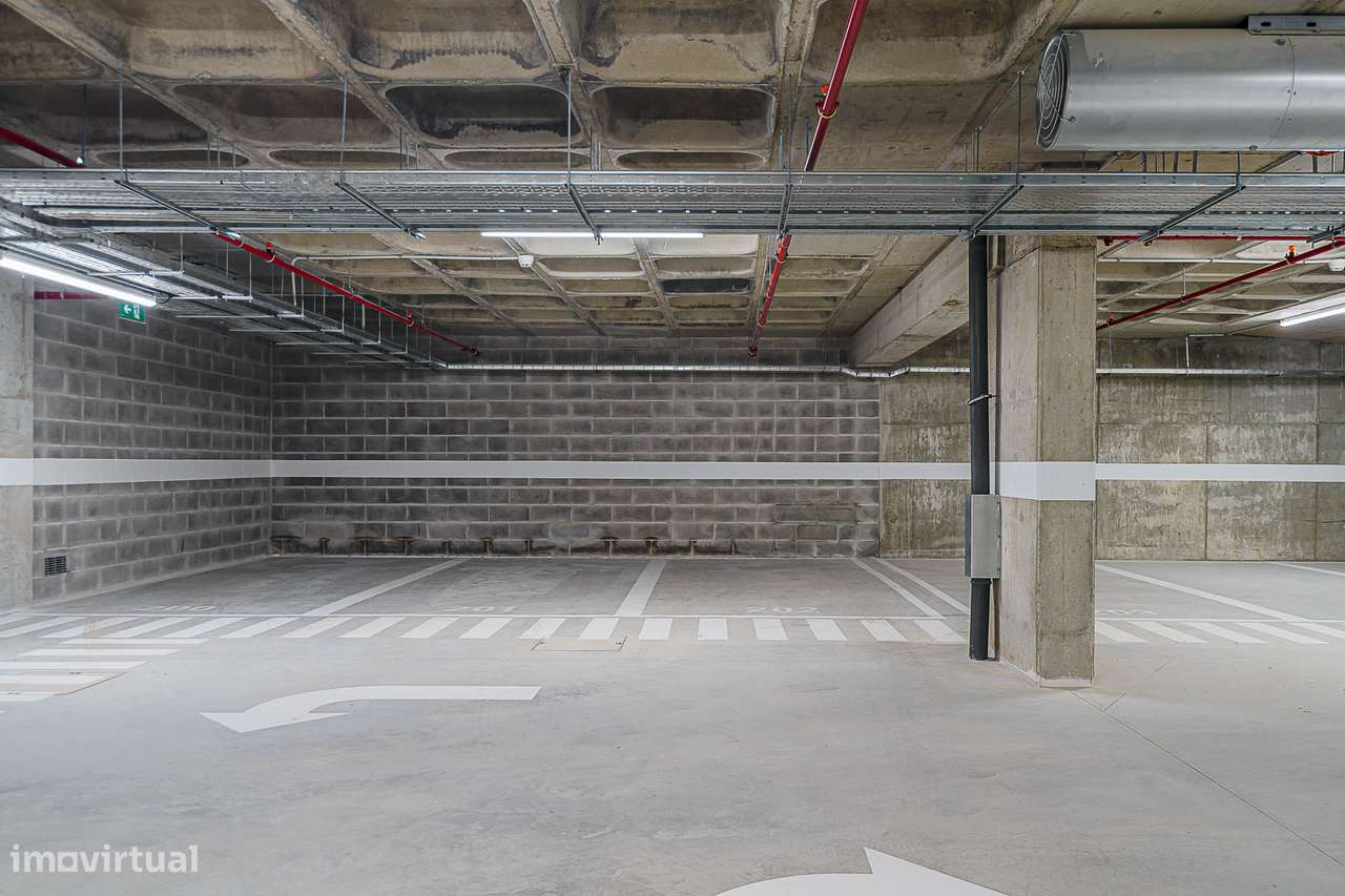 Apartamento t1 à venda na Avenida dos Combatentes, 70-30