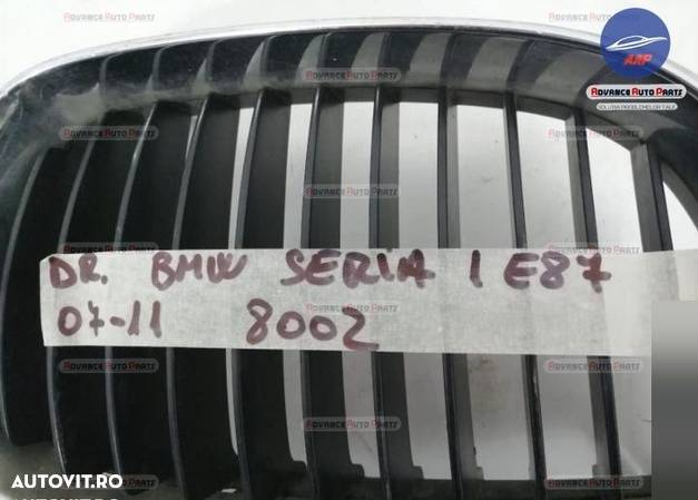 Grila centrala dreapta originala BMW 1 Series E82/E88 [2th facelift] [2008 - 2013] OEM - 7