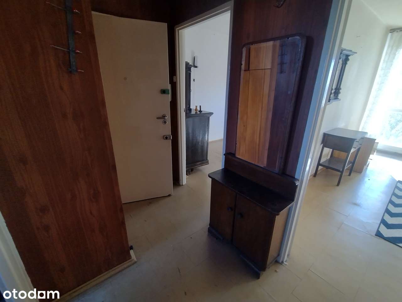 3 rozkładowe pokoje z balkonem przy ul. Julianowskiej-2