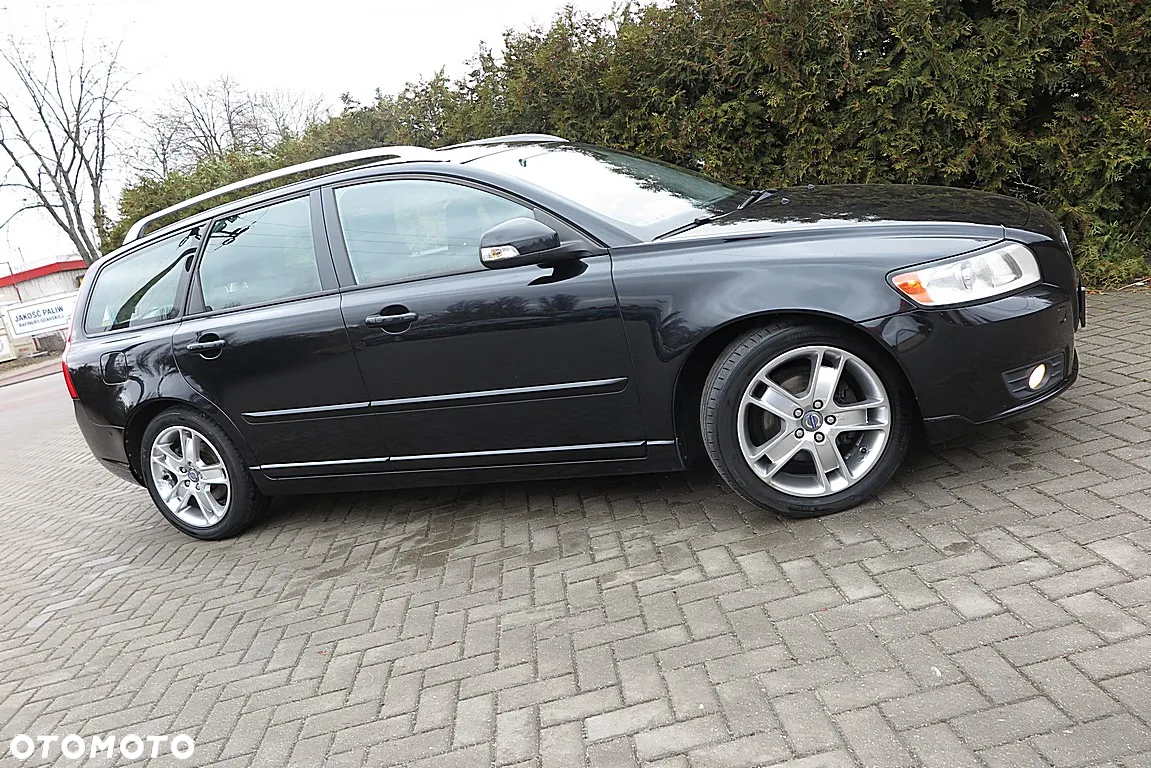 Volvo V50 - 16