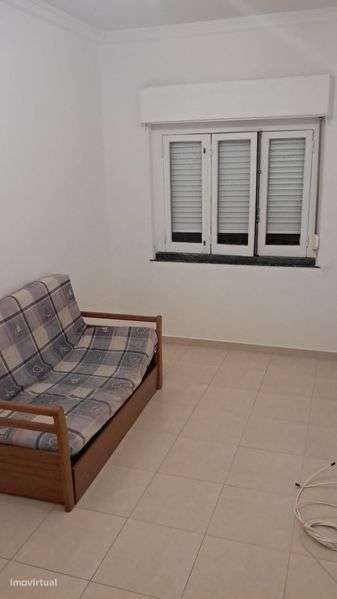 T1 Mem Martins Zona Central - Grande imagem: 5/12