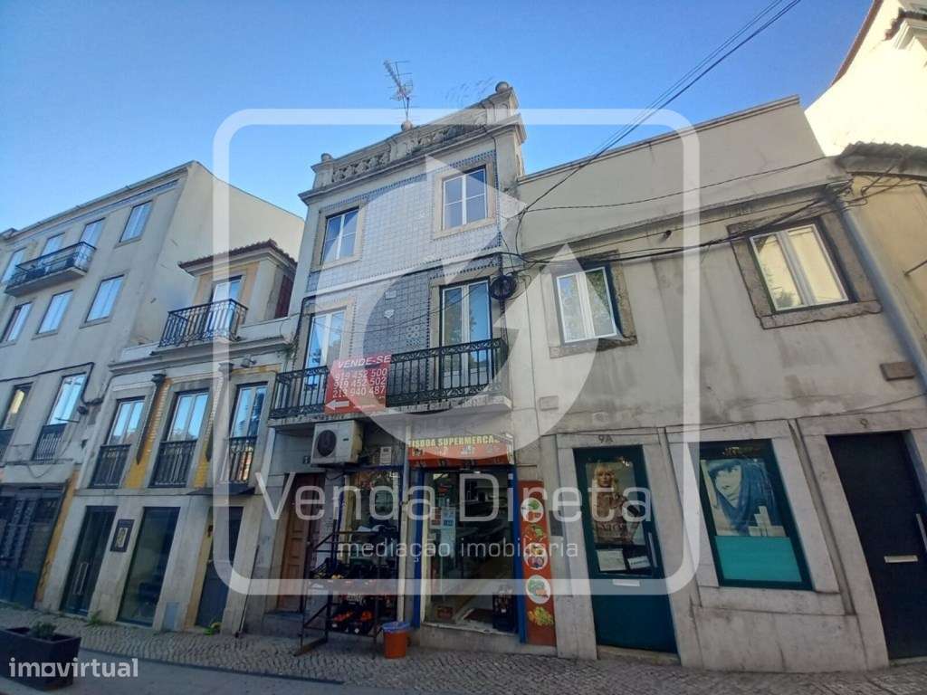 Prédio no centro de Alcântara, em zona de turismo, Lisboa. - Grande imagem: 2/27
