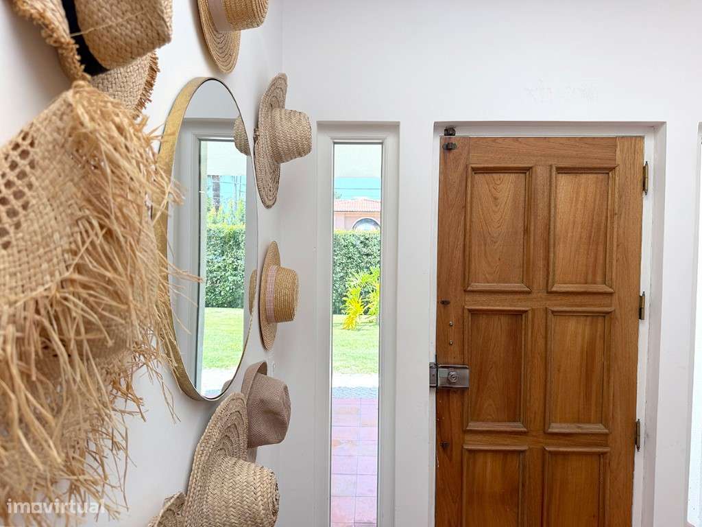Moradia de arquitetura tradicional a venda na Verdizela, inserida n...-12