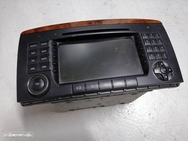 Radio com leitor de Cd para o Mercedes Class R e M W251 W164 e A2518202279 - 1