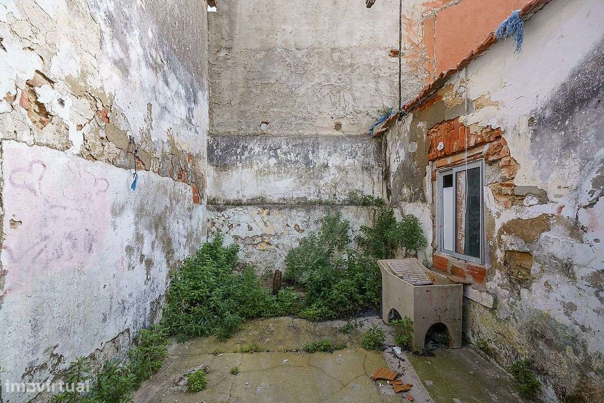 Moradia T0 para venda-11