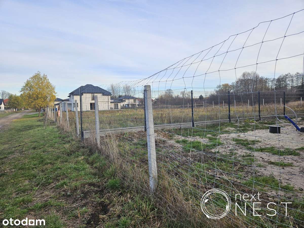 Tuż za Piasecznem k/Chylic pod 1 dom, 2 lokale - Pełny obrazek: 5/10