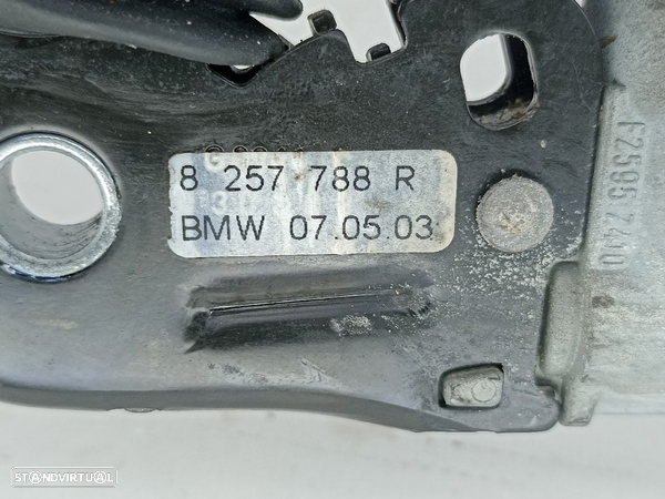 Encaixe De Cinto Frt Drt Frente Direito Bmw 3 (E46) - 5