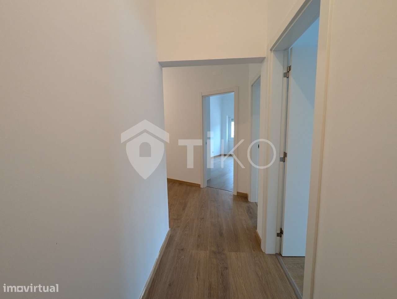 T4 convertido em T5 com renovação total - Grande imagem: 4/24