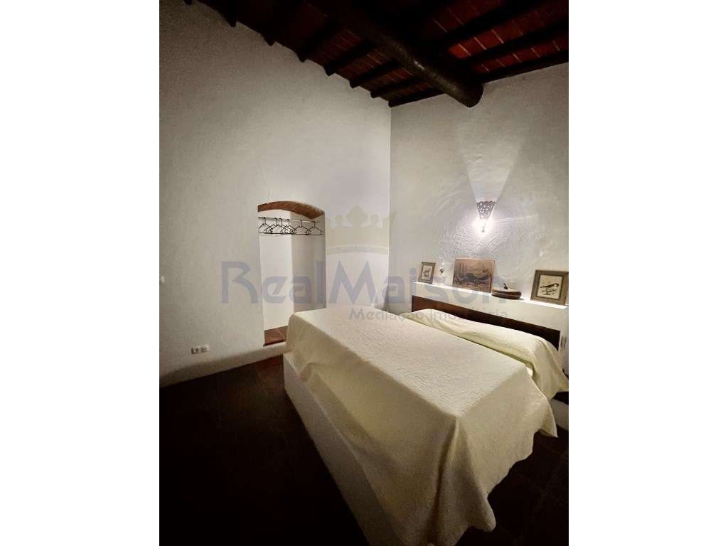 Vende-se Moradia T3 c/ Piscina em Vila Boim-19