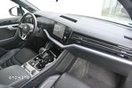 Volkswagen Touareg 4.0 V8 TDI SCR 4Mot R-Line - 15